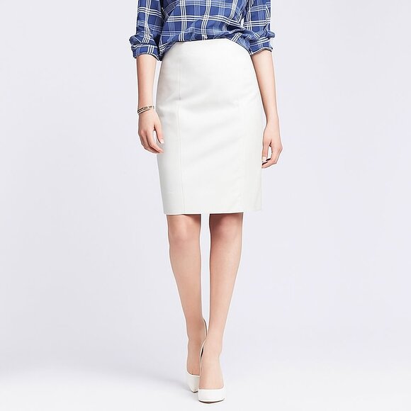 Banana Republic Dresses & Skirts - 2/$30 Banana Republic Sleek Suit Pencil Skirt White 2P #A0635 TRB3